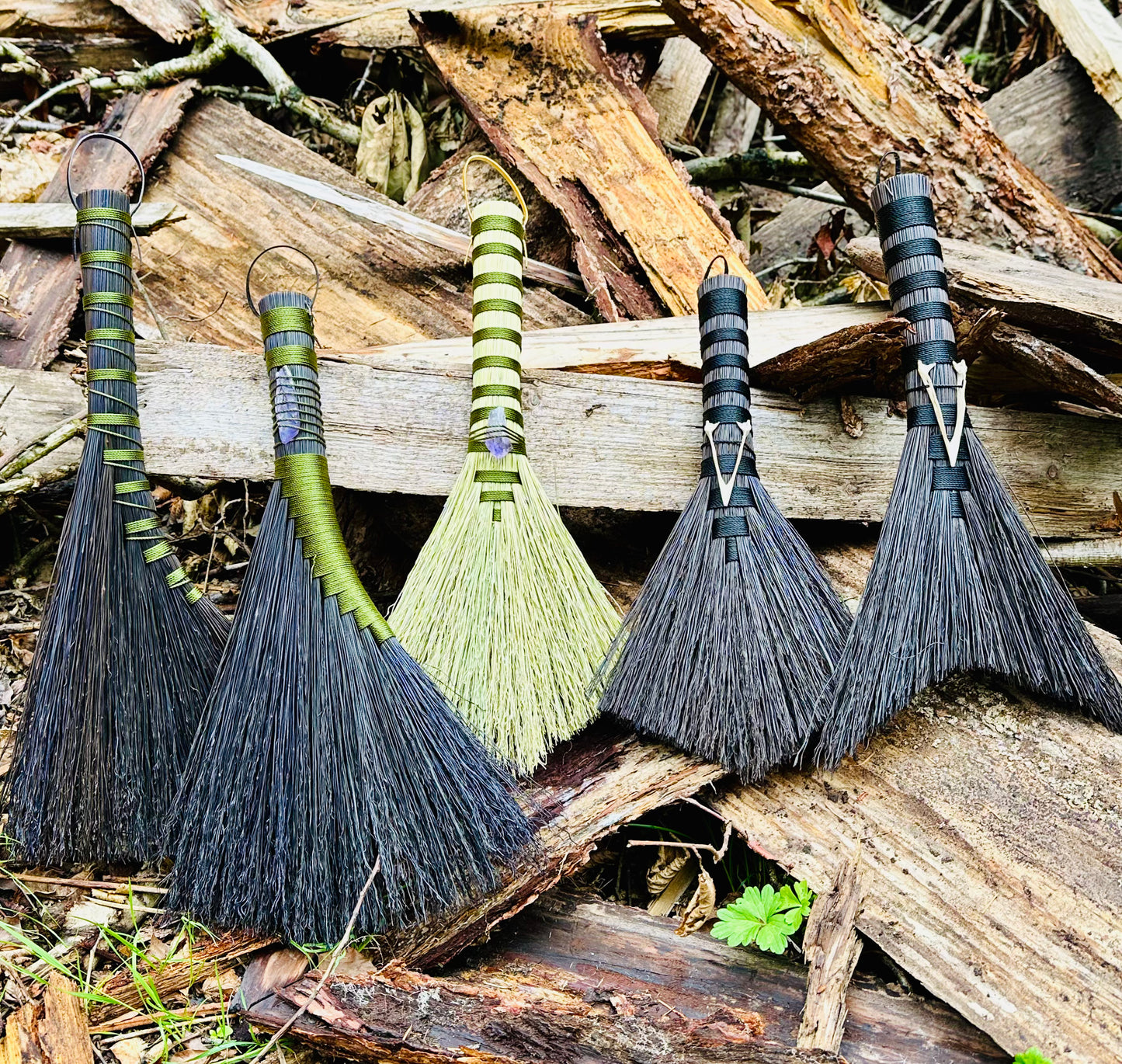 WORKSHOP - 04 OCT 25 - 10:00 AM - MAKE YOUR OWN ENCHANTED ALTAR OR RITUAL BROOM WITH BRISTOL BROOMWORKS in FROME