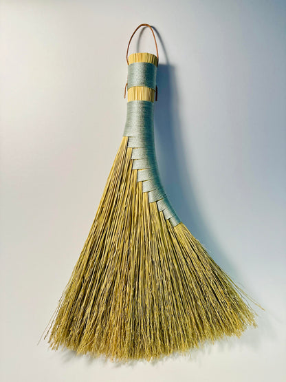 Hen's Wing Hand Broom